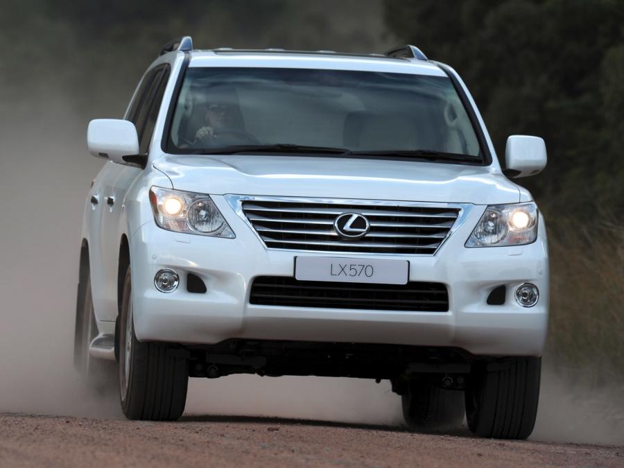  Lexus LX570 2010 года  (ZA) (фото 4 из 28)